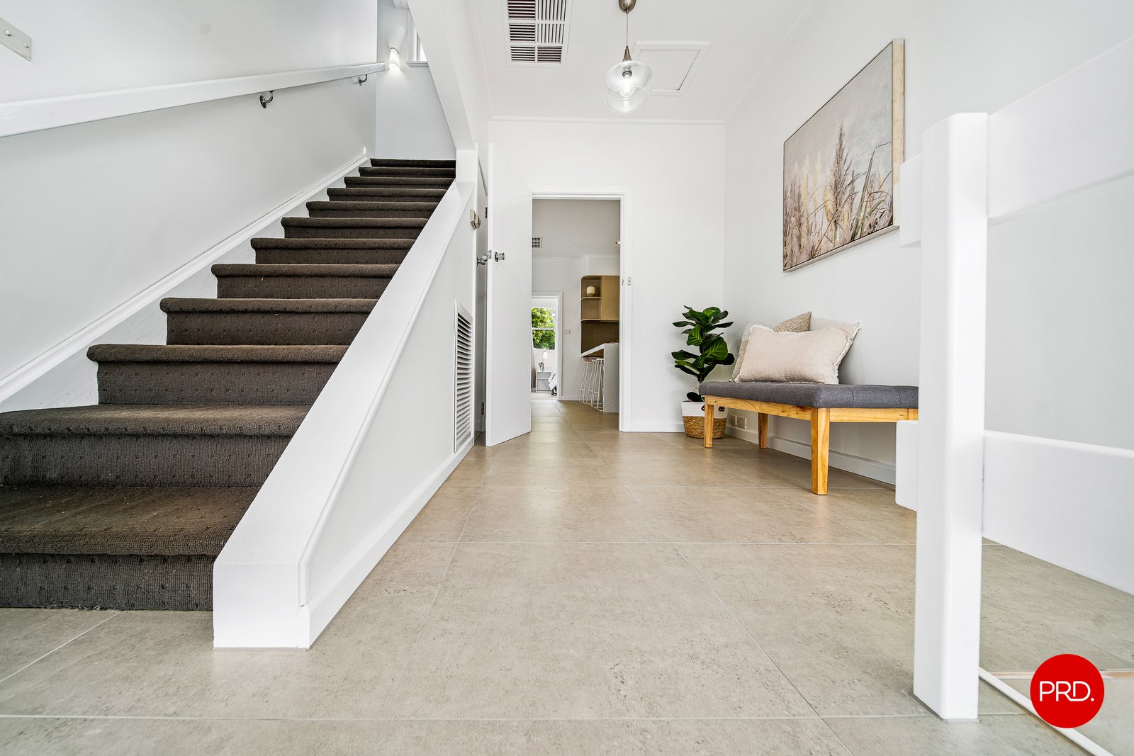 10 Dale Street KENNINGTON 17