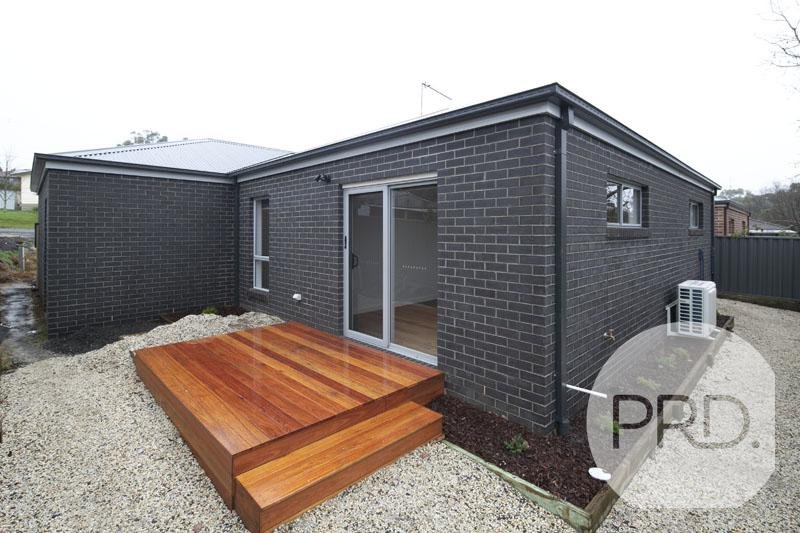 10 Davis Street CRESWICK 12