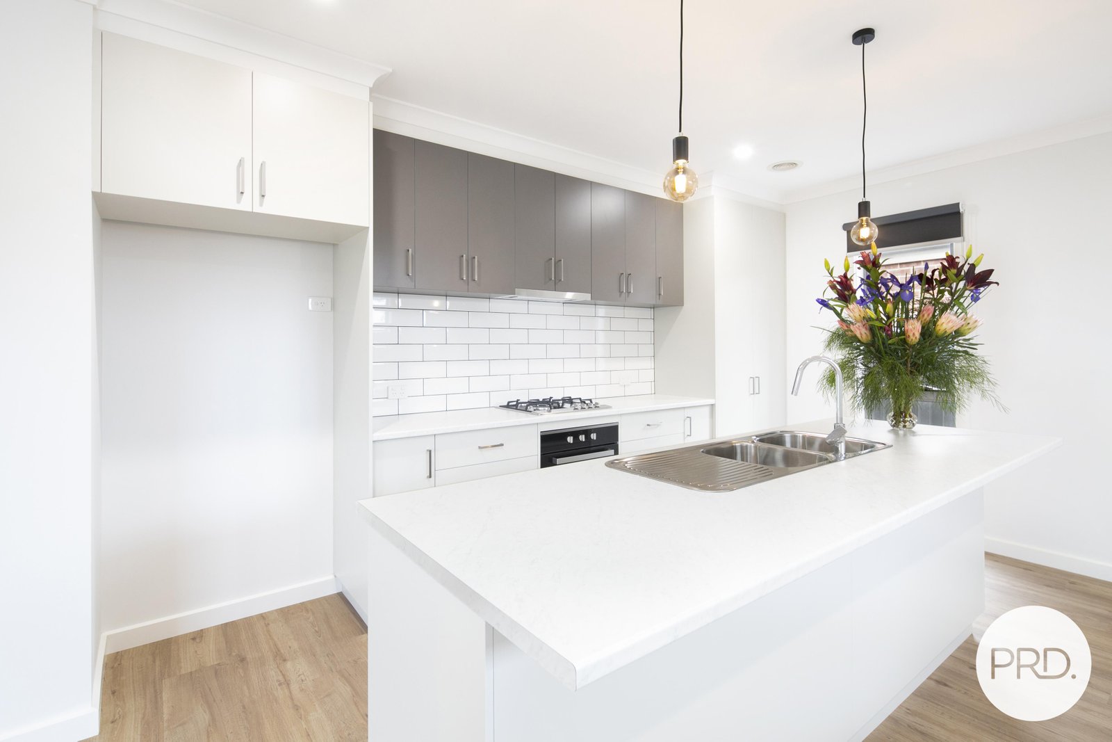 10 Davis Street CRESWICK 7