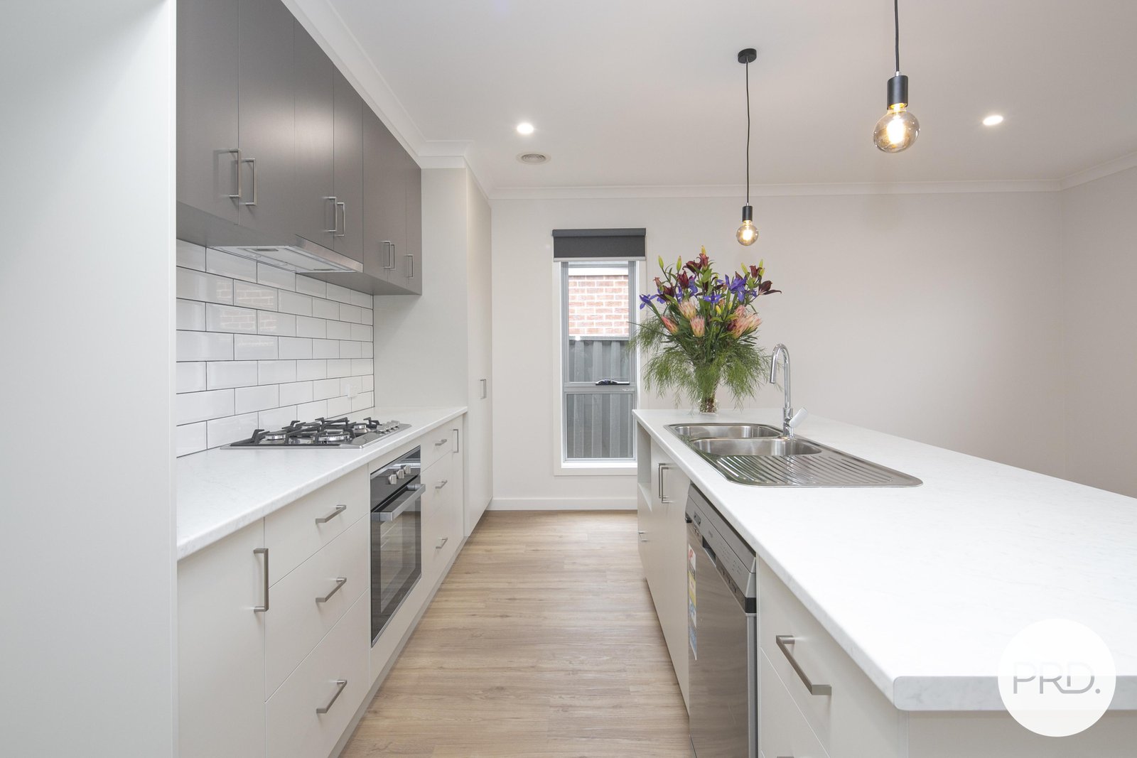 10 Davis Street CRESWICK 8