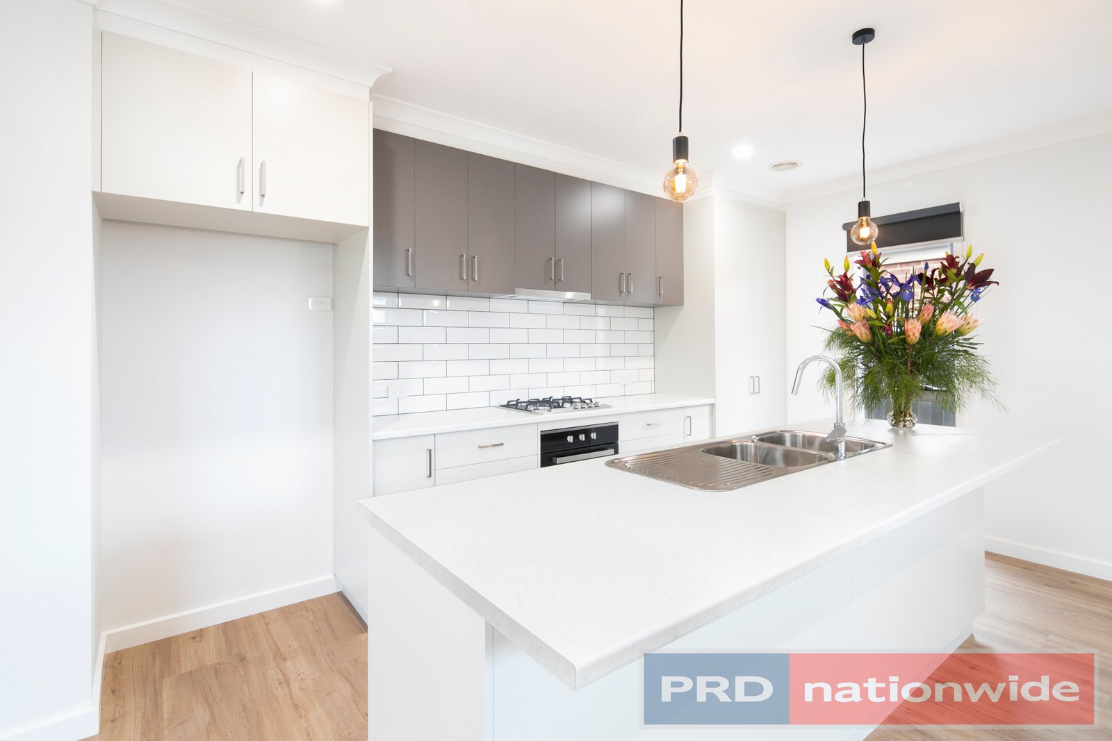 10 Davis Street CRESWICK 4