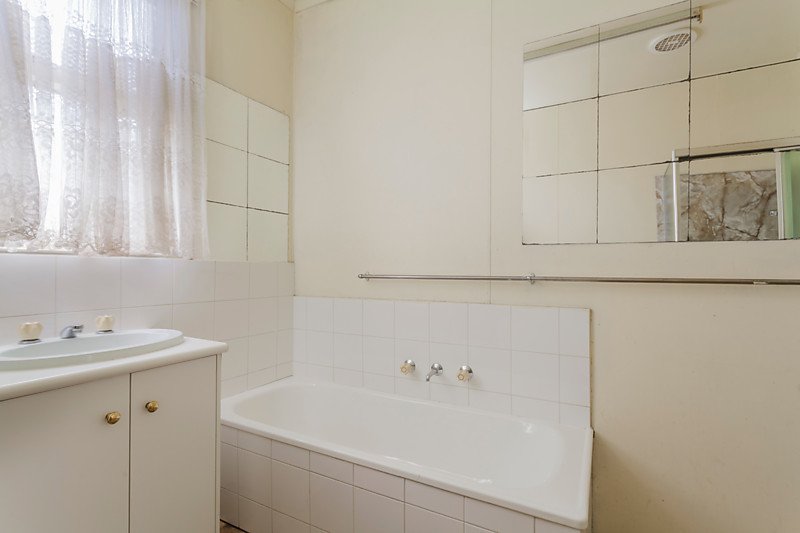 Gallery: 10 Deakin Street