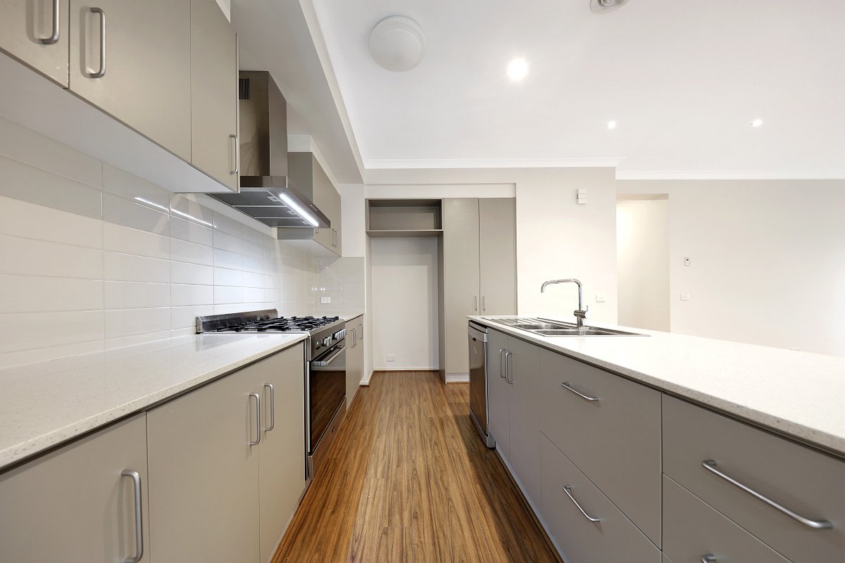 Gallery: 10 Deborah Avenue