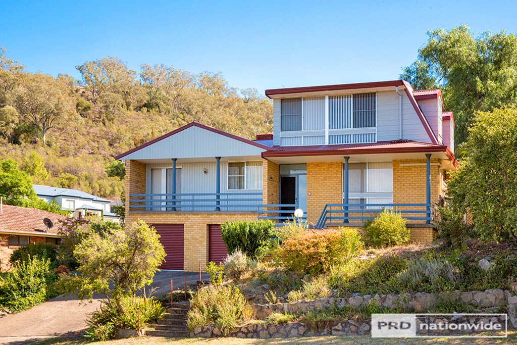 10 Dekalb Street TAMWORTH 1