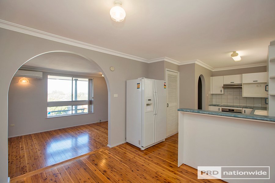 10 Dekalb Street TAMWORTH 2