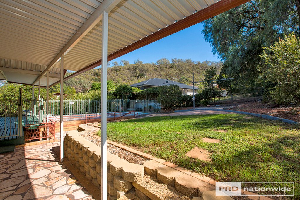 10 Dekalb Street TAMWORTH 9