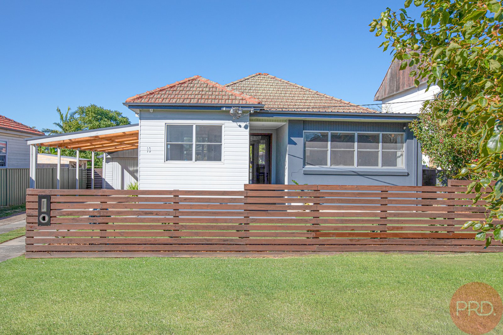 10 Delprat Avenue BERESFIELD 1