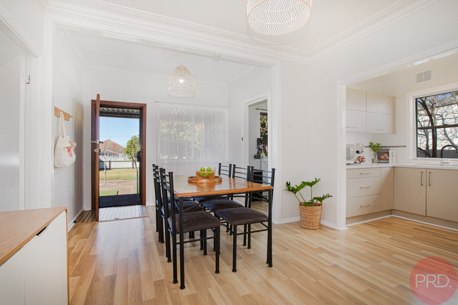10 Delprat Avenue BERESFIELD 6