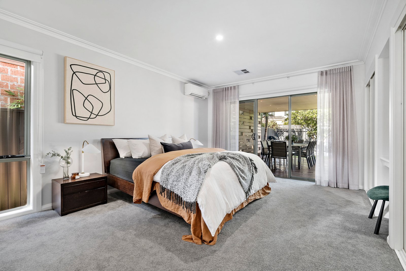 Real Estate and Property in 10 Derby Parade, Caulfield North, VIC
