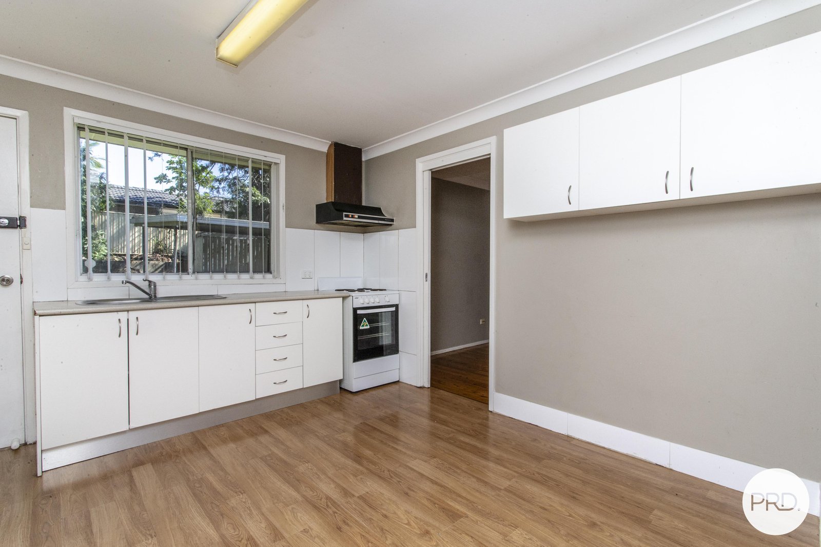 10 Desley Crescent PROSPECT 5
