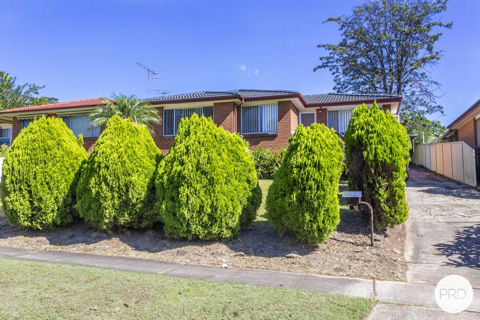 10 Desley Crescent PROSPECT 12