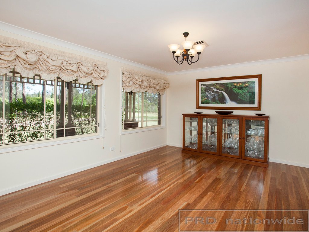 10 Diamantina Place WALLALONG 3