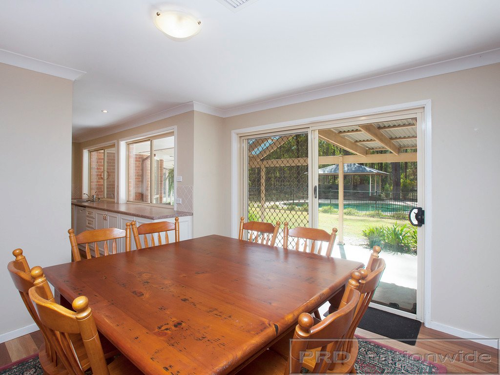 10 Diamantina Place WALLALONG 6