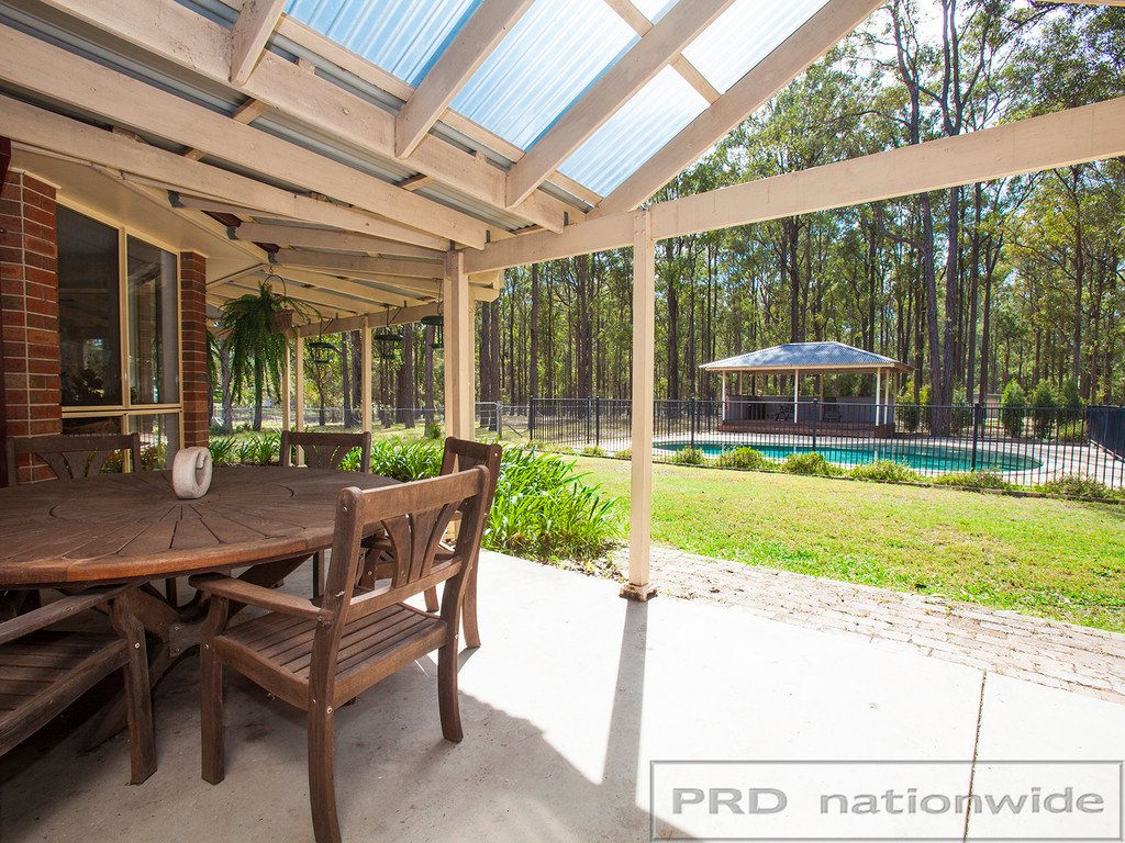 10 Diamantina Place WALLALONG 14