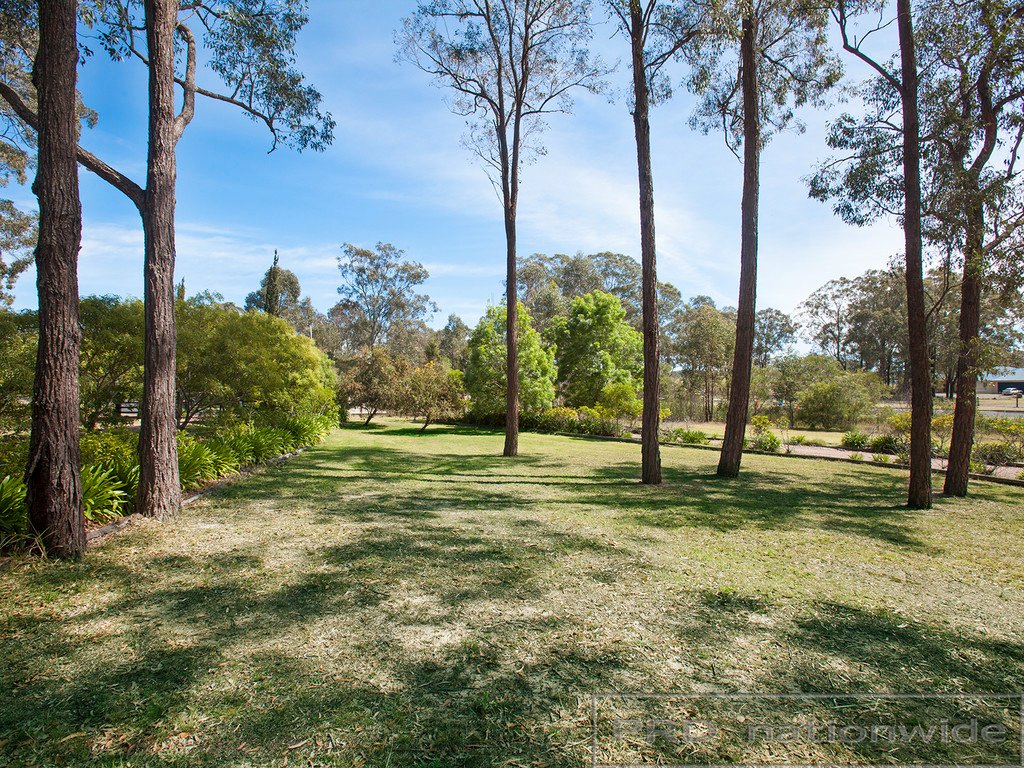 10 Diamantina Place WALLALONG 22