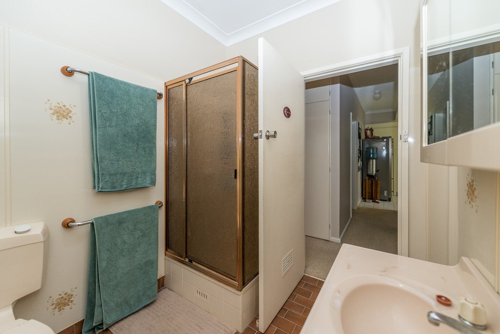 10 Diane Street TAMWORTH 7