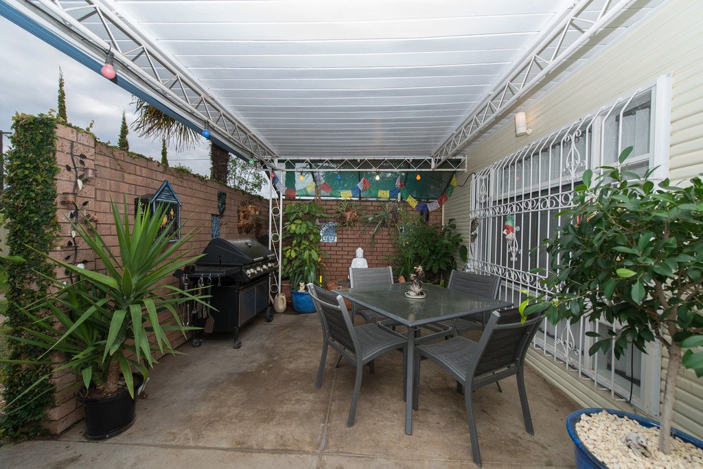 10 Diane Street TAMWORTH 9
