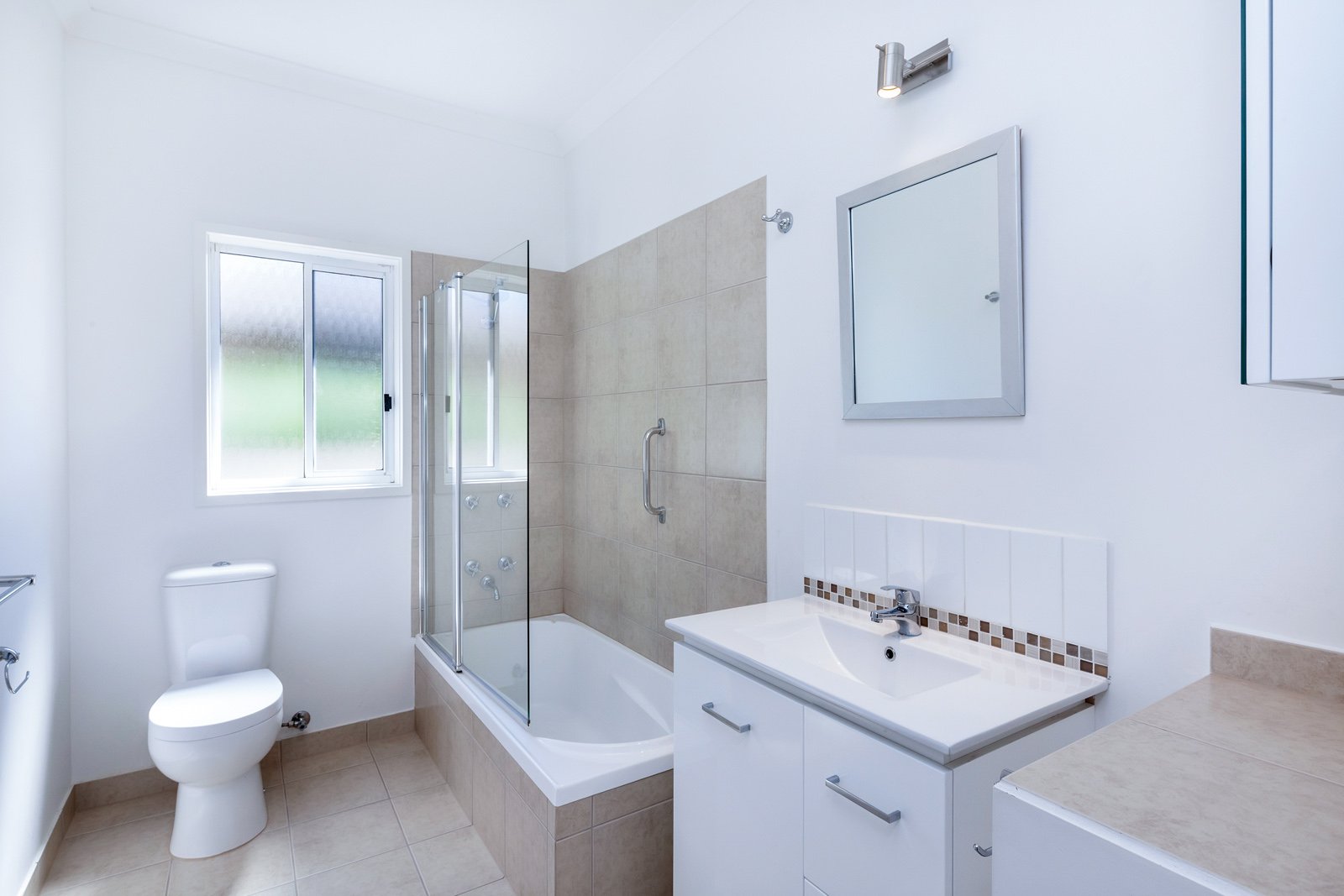 10 Dover Street WENDOUREE 6