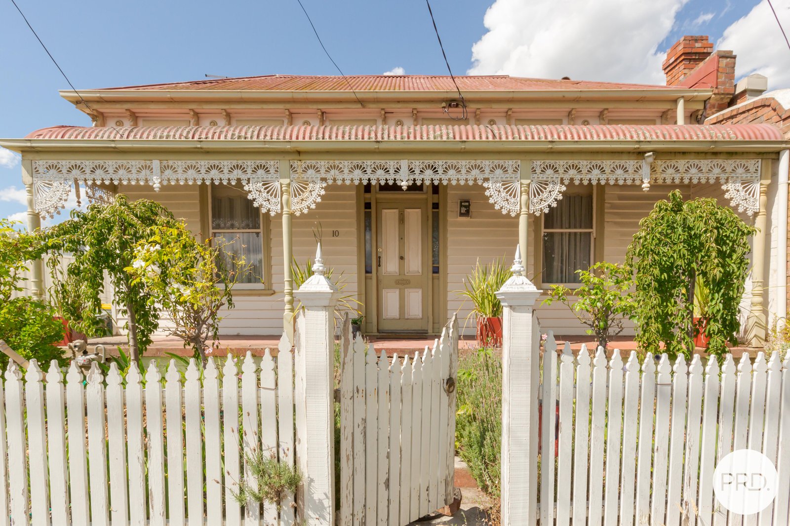 10 Doveton Crescent SOLDIERS HILL 1