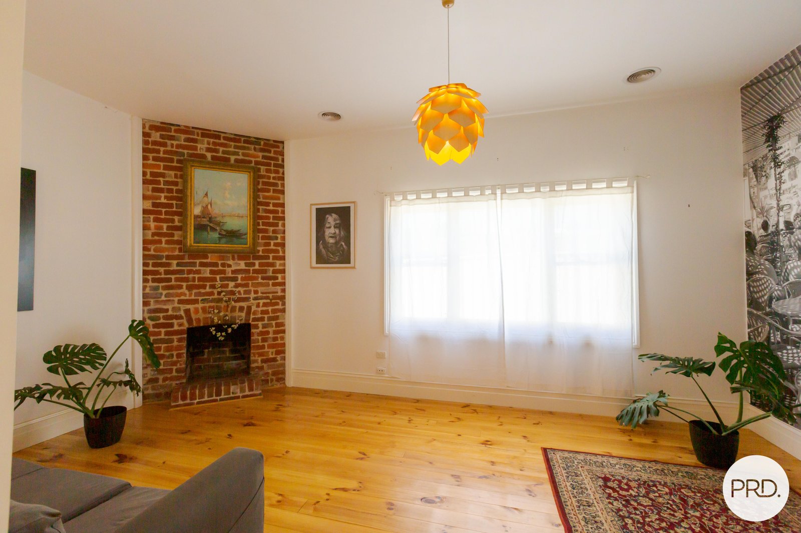 10 Doveton Crescent SOLDIERS HILL 12