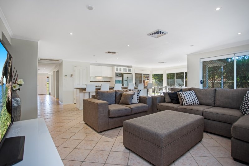 10 Drummond Avenue LARGS 5
