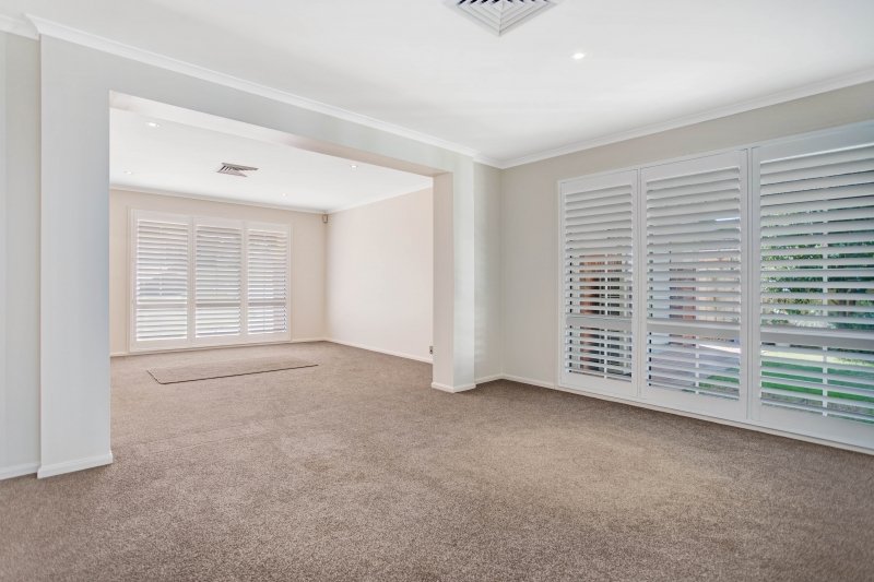 10 Drummond Avenue LARGS 6
