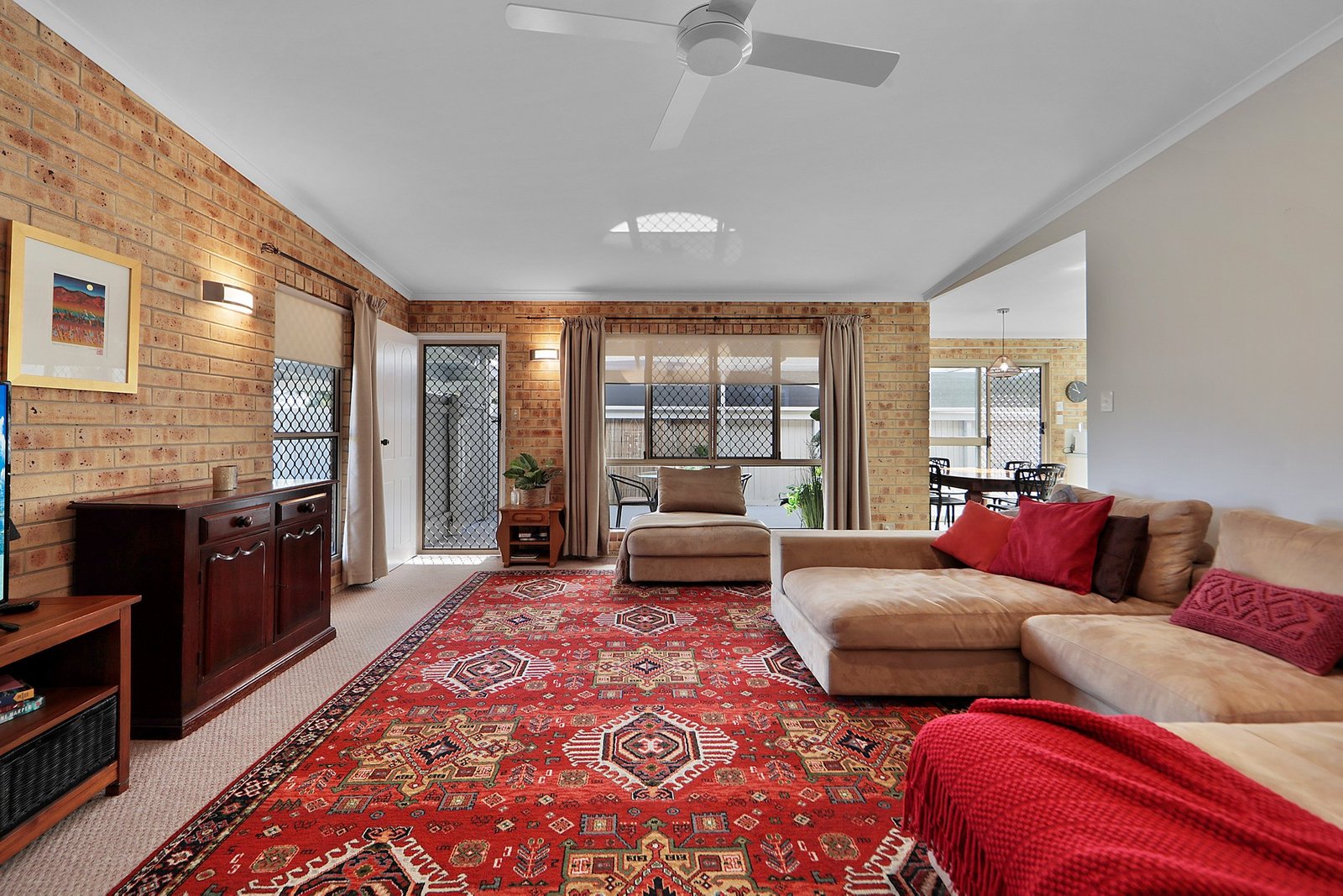 10 Drummond Street URANGAN 10