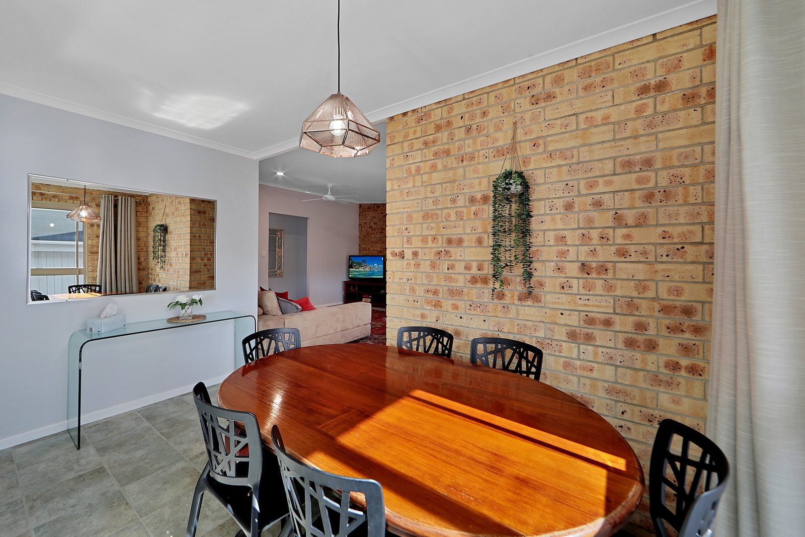 10 Drummond Street URANGAN 16