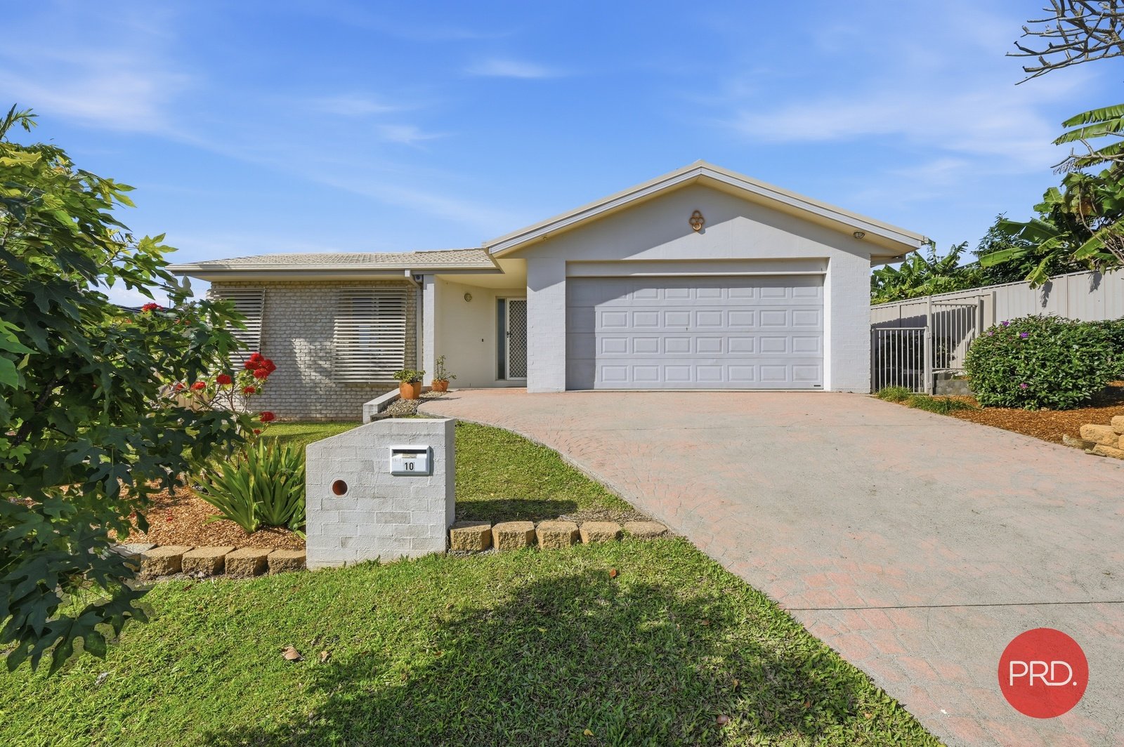 10 Dunlop Drive BOAMBEE EAST 1