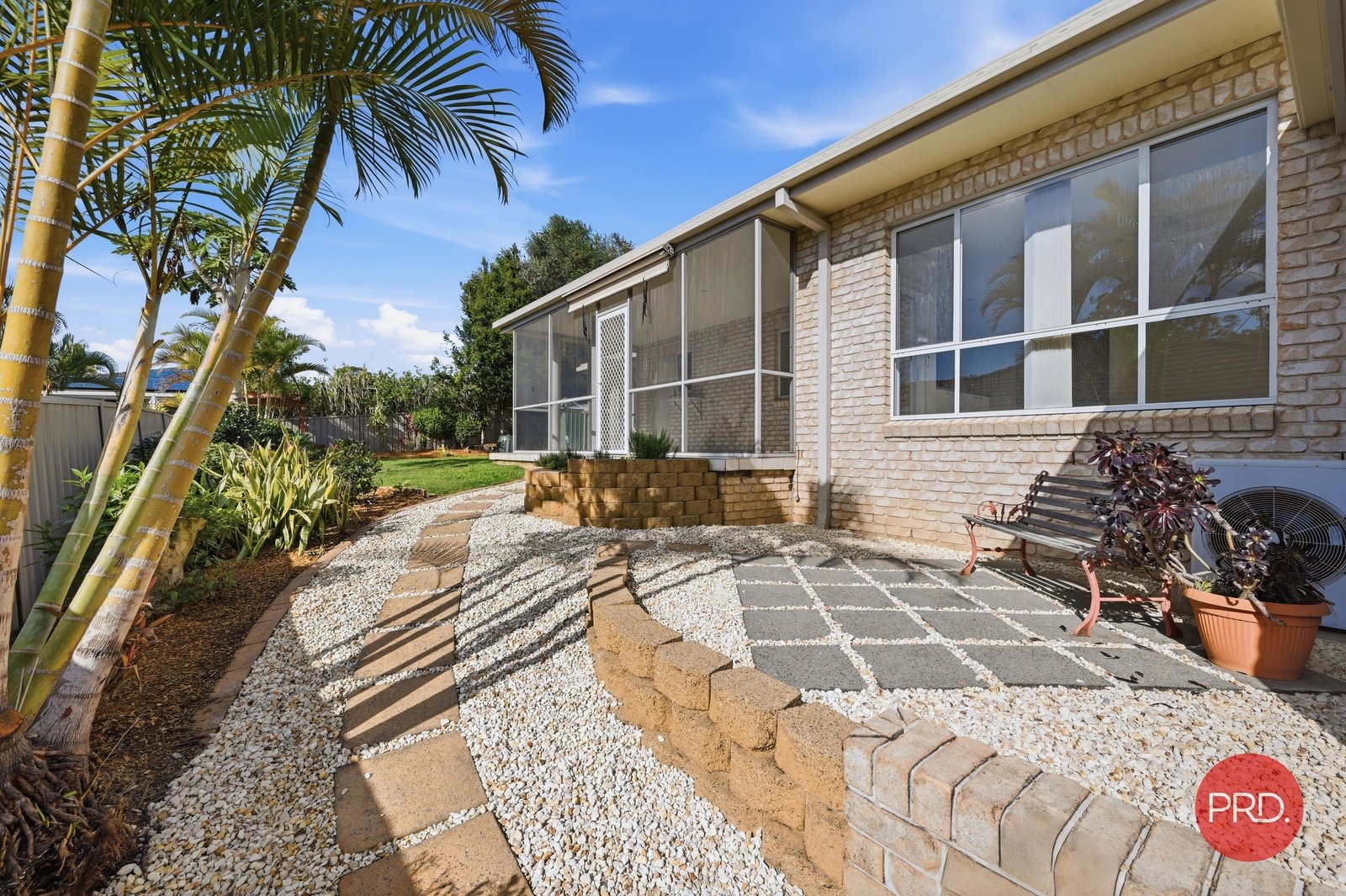 10 Dunlop Drive BOAMBEE EAST 18