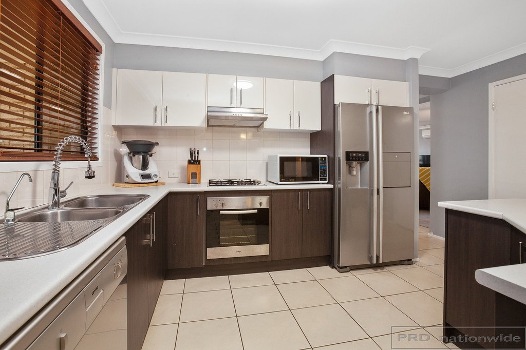 10 Durham Road BRANXTON 4