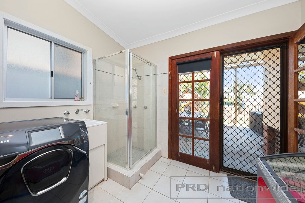 10 Dwyer Street MAITLAND 18