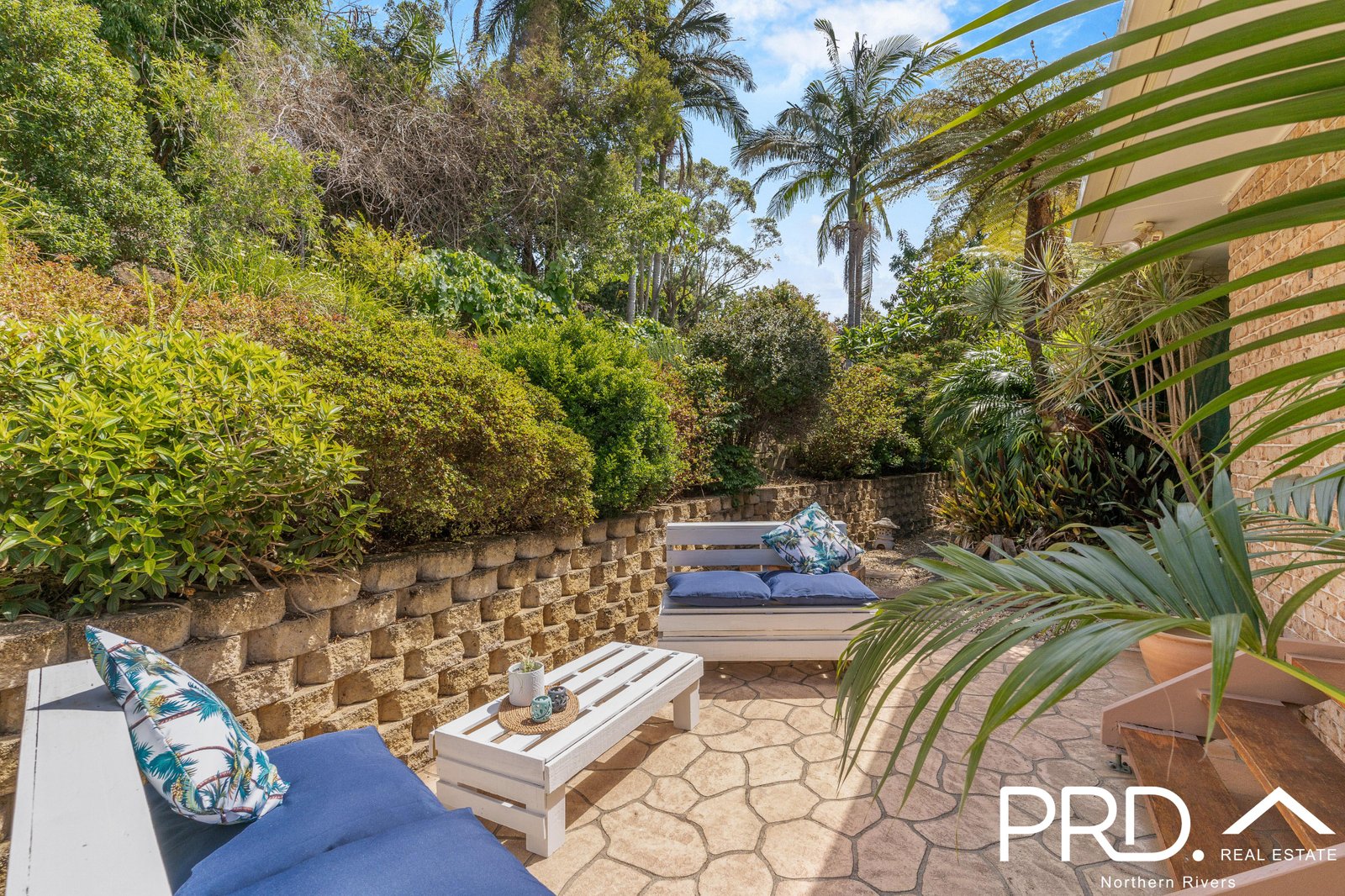 10 Dympna Crescent GOONELLABAH 21