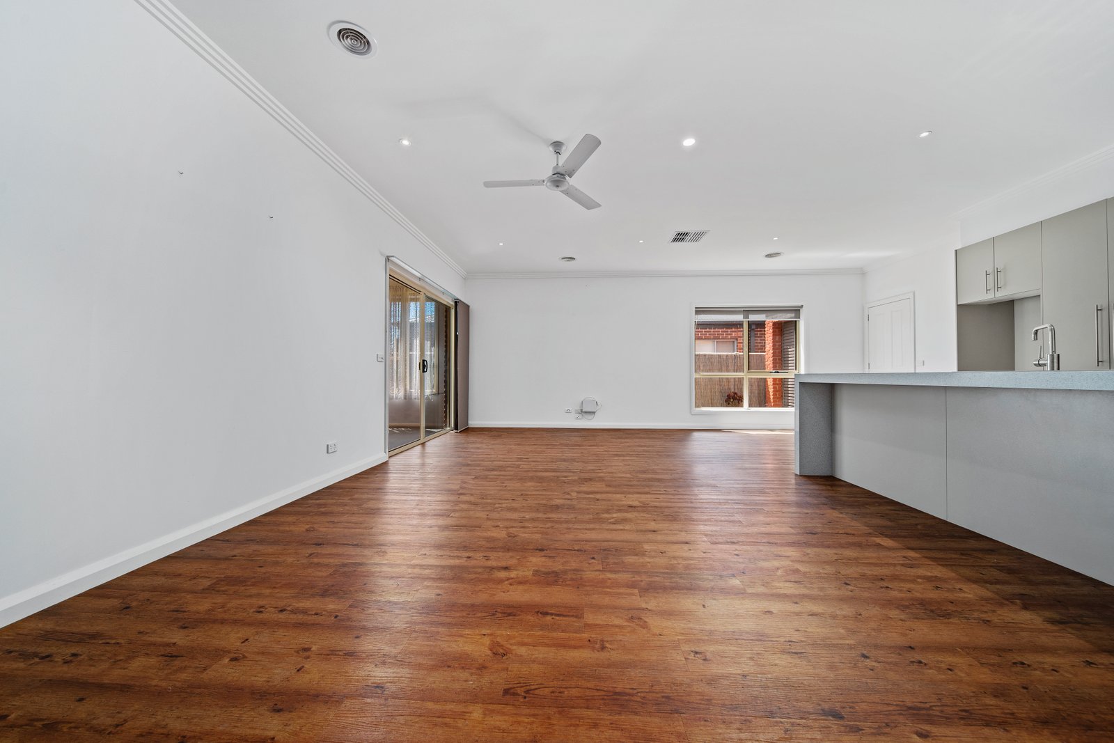 10 Eamont Court STRATHFIELDSAYE 5