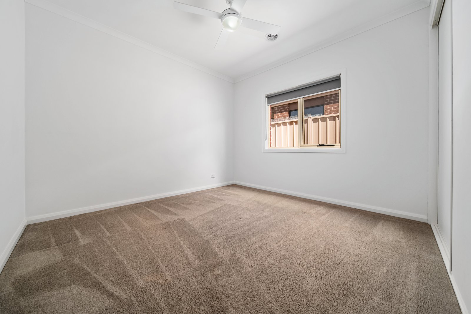 10 Eamont Court STRATHFIELDSAYE 9