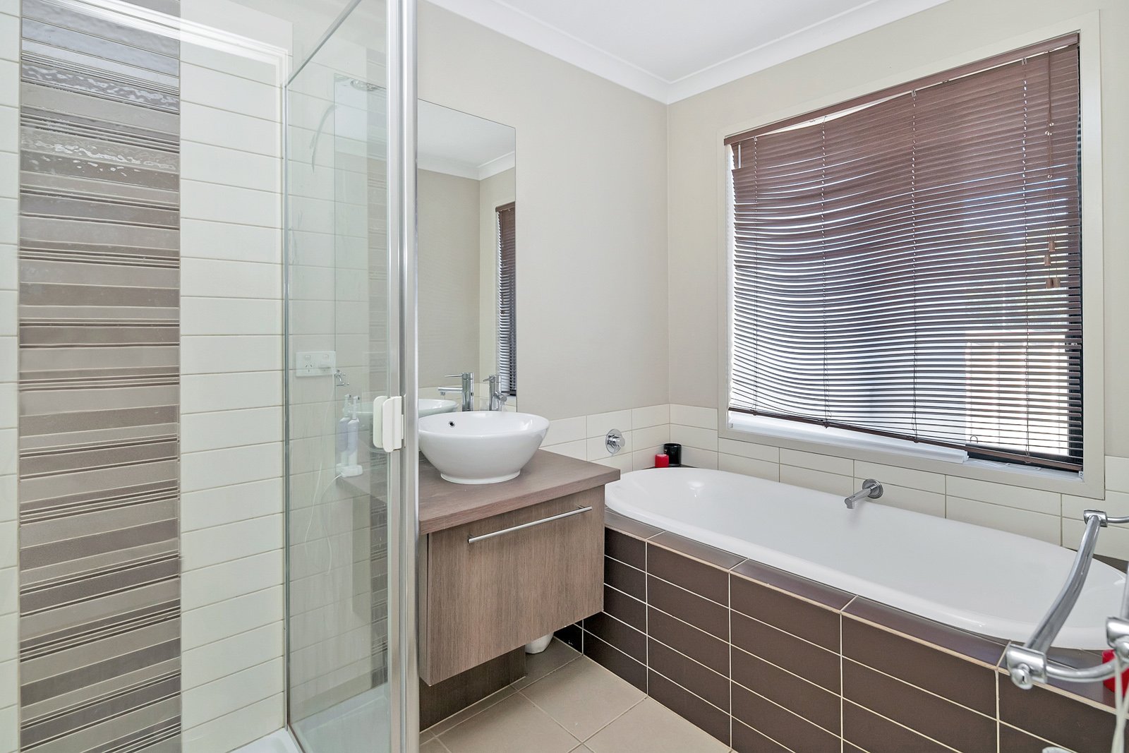 10 Eastview Court SEBASTOPOL 9