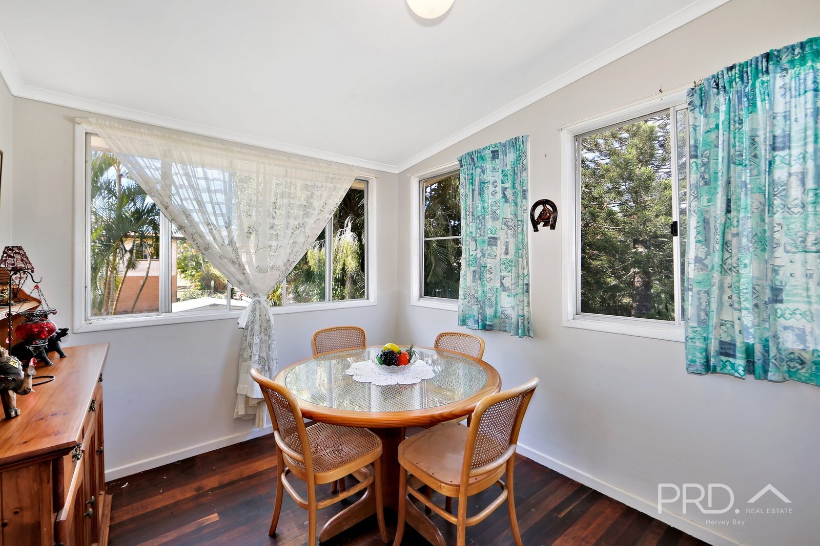 10 Eden Way POINT VERNON 8