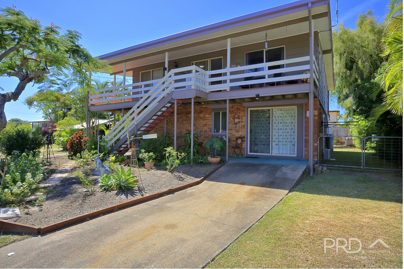 10 Eden Way POINT VERNON 24