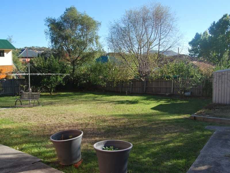 10 Edge Avenue LENAH VALLEY 3