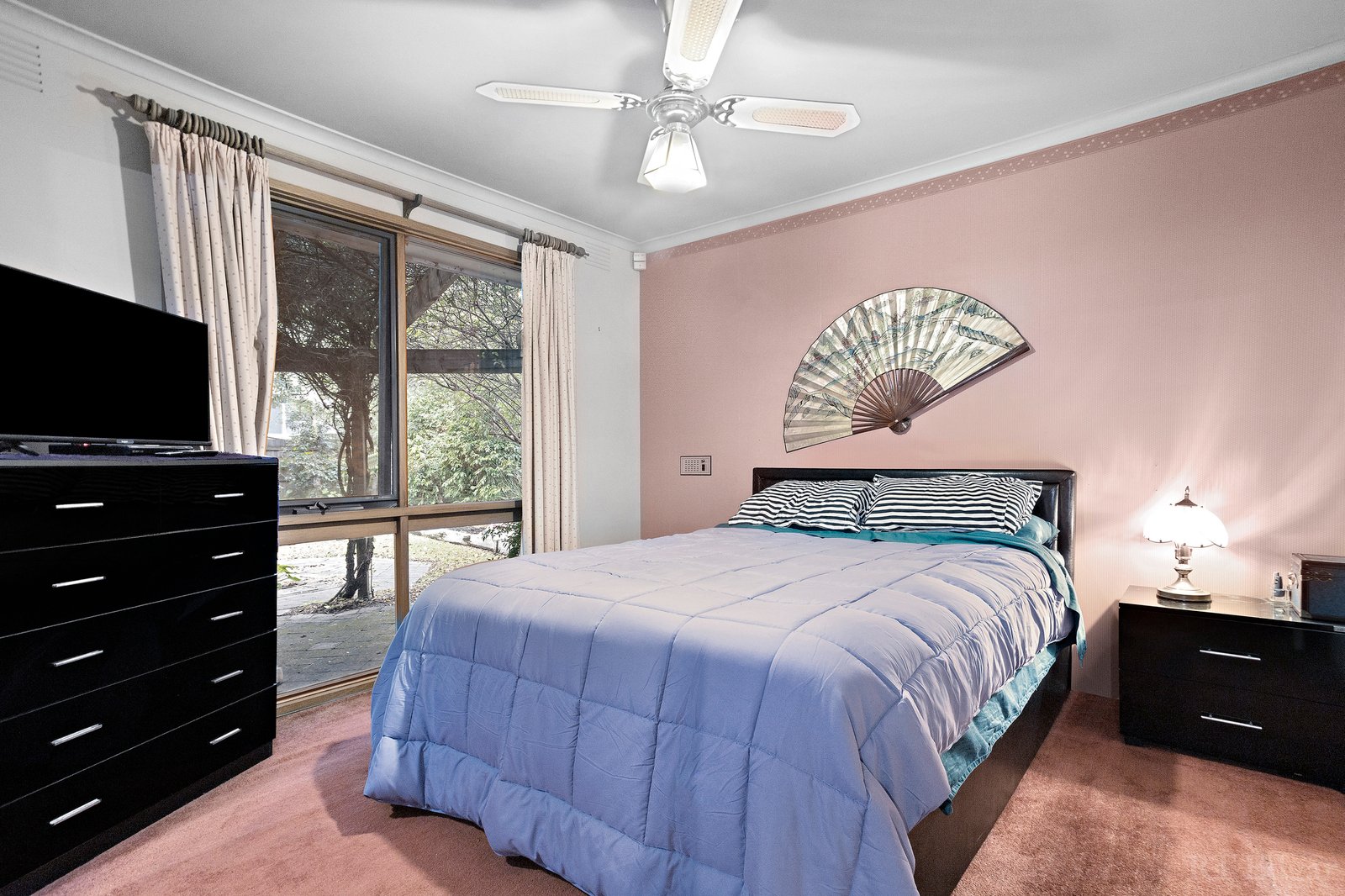 Real Estate and Property in 10 Edmonton Place, Doncaster East, VIC