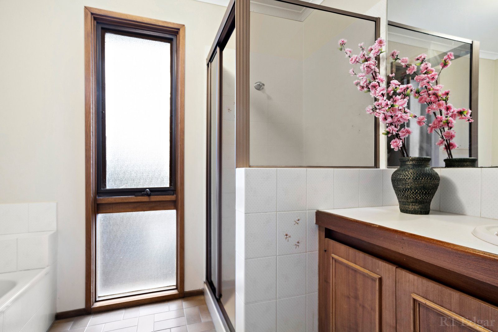 Real Estate and Property in 10 Edmonton Place, Doncaster East, VIC