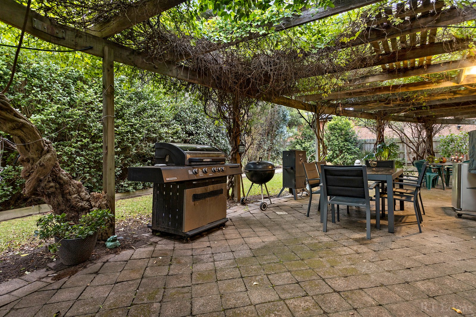 Real Estate and Property in 10 Edmonton Place, Doncaster East, VIC