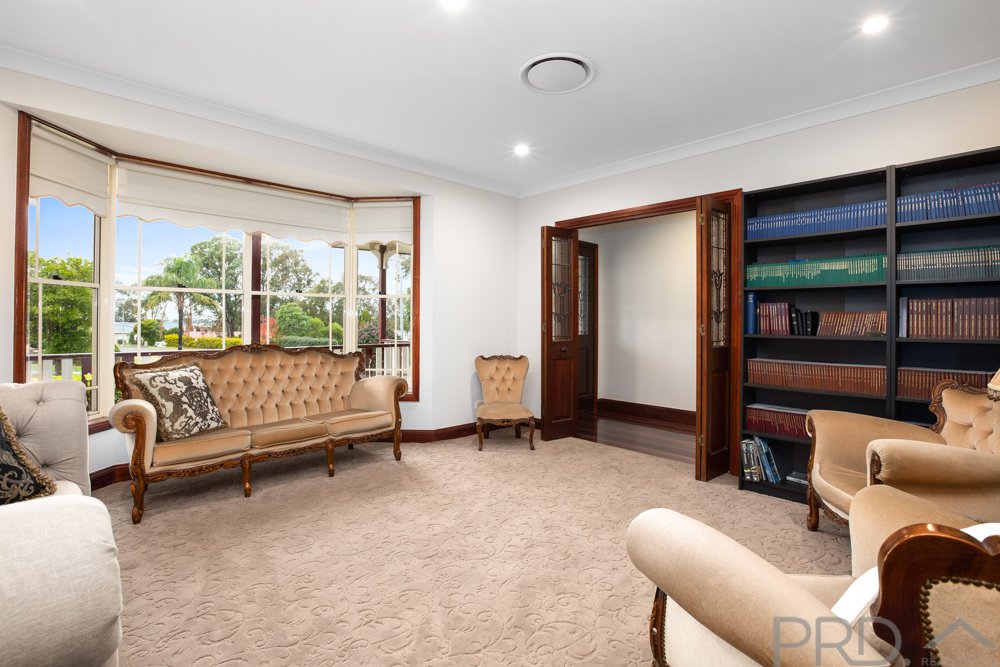 10 Edwards Avenue THORNTON 4