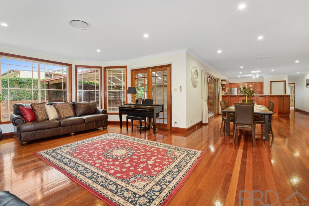 10 Edwards Avenue THORNTON 13