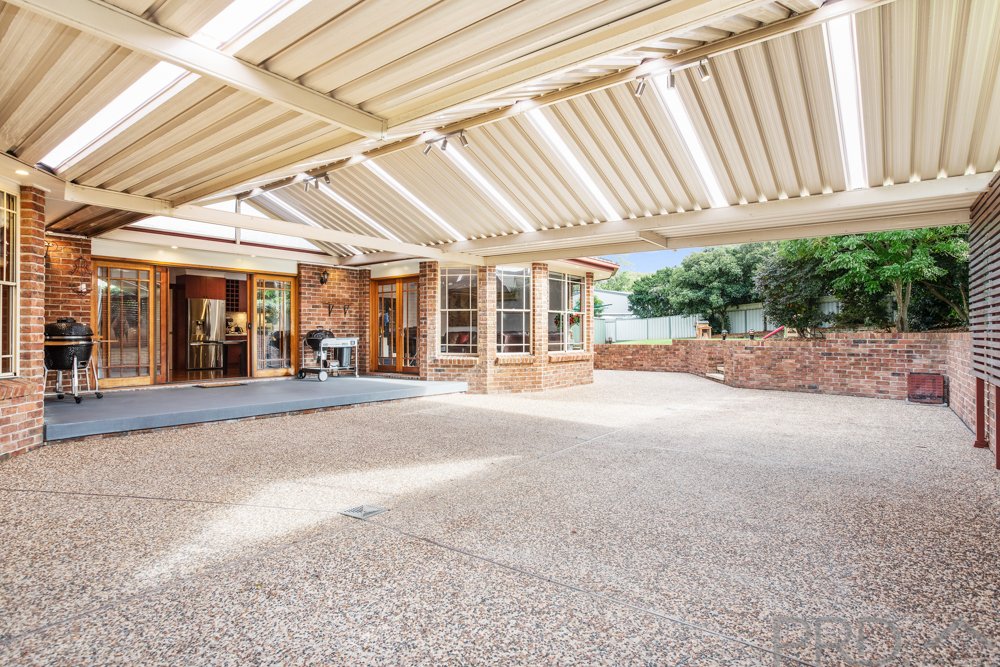 10 Edwards Avenue THORNTON 18