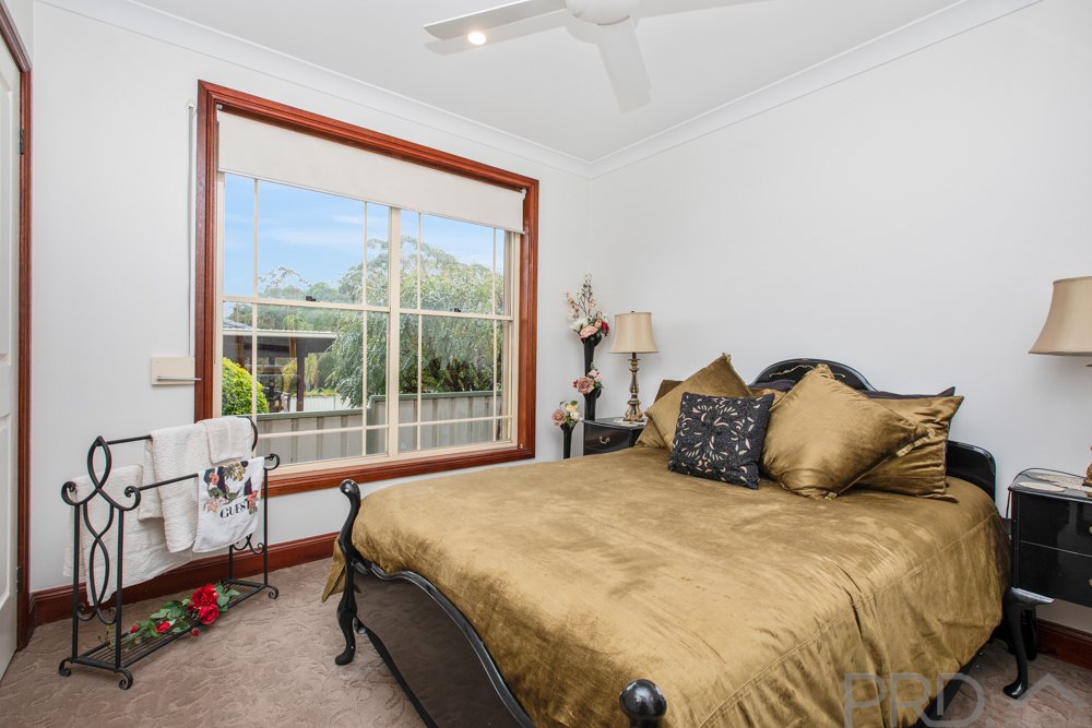 10 Edwards Avenue THORNTON 24