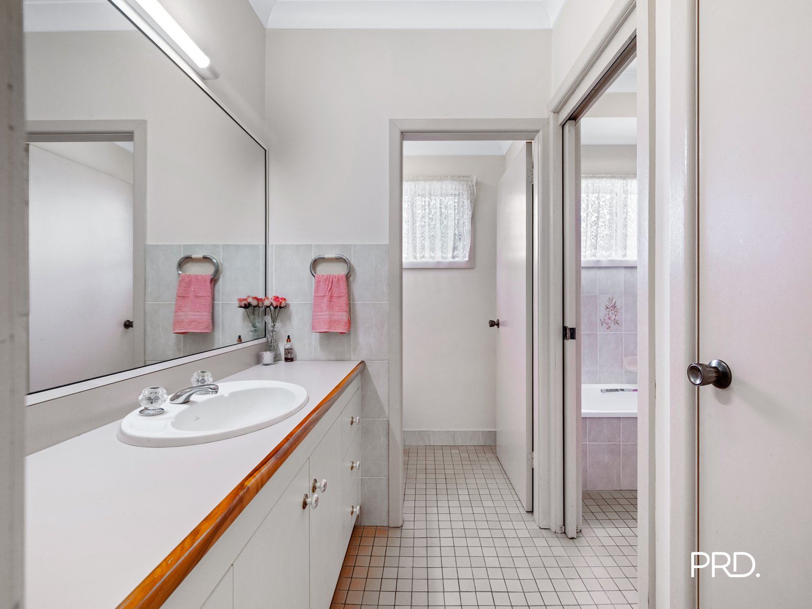 10 Elata Place KINGSWOOD 10