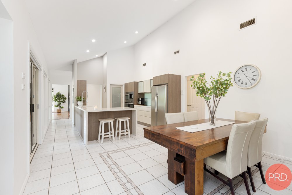 10 Elizabeth Close THORNTON 10