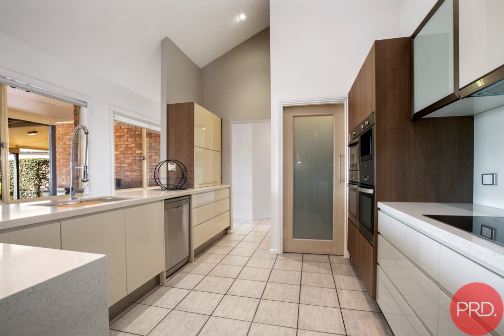 10 Elizabeth Close THORNTON 10