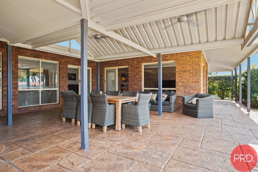 10 Elizabeth Close THORNTON 16
